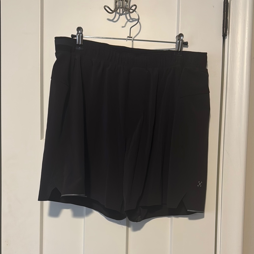 Lululemon Black men's Shorts